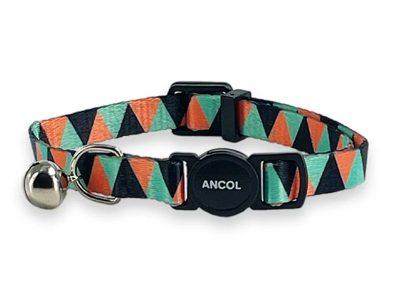 Geometric Print Safety Cat Collar