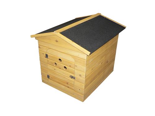 Wooden Dog Kennel With Door - Image 2